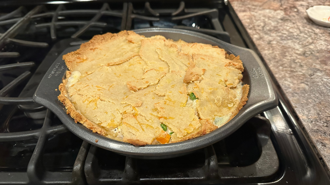 Easy Keto Chicken Pot Pie: A Low-Carb Comfort Food Masterpiece!
 &ndash; KetoGoods