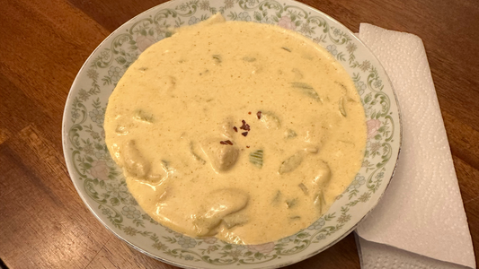 The Easiest Keto White Chicken Chili Recipe